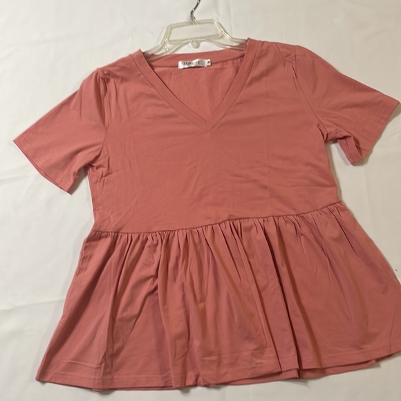 ZURIFFE Solid Babydoll Tee V Neck Short Sleeve New no Tag Size Medium - Picture 7 of 9